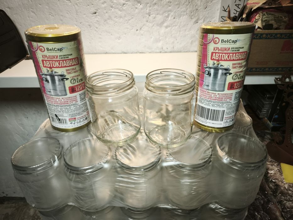 Банки 0,5 и 0,7 винтовые. 170 тг.