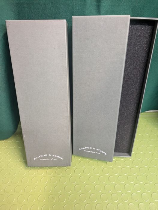 Cutie ceas A Lange & Sohne