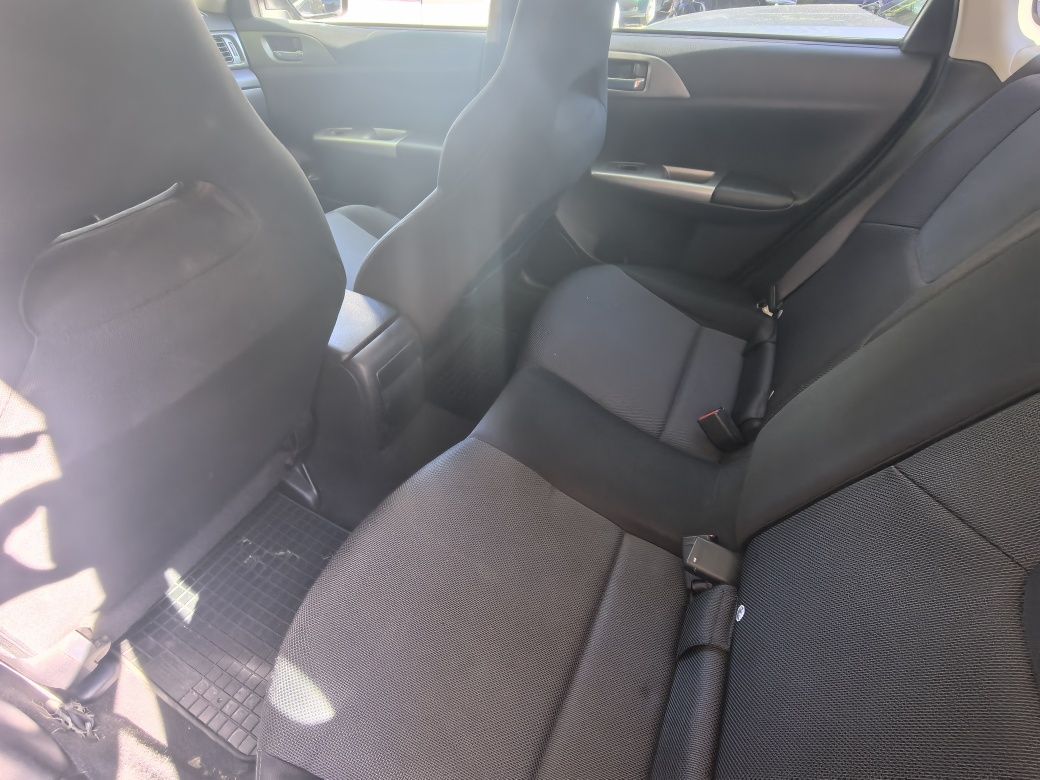 Subaru impreza boxer