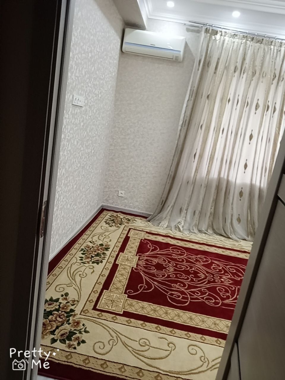 Bezmakler 3 xonali yevro remont uy Yakkasaroy da qizlarga