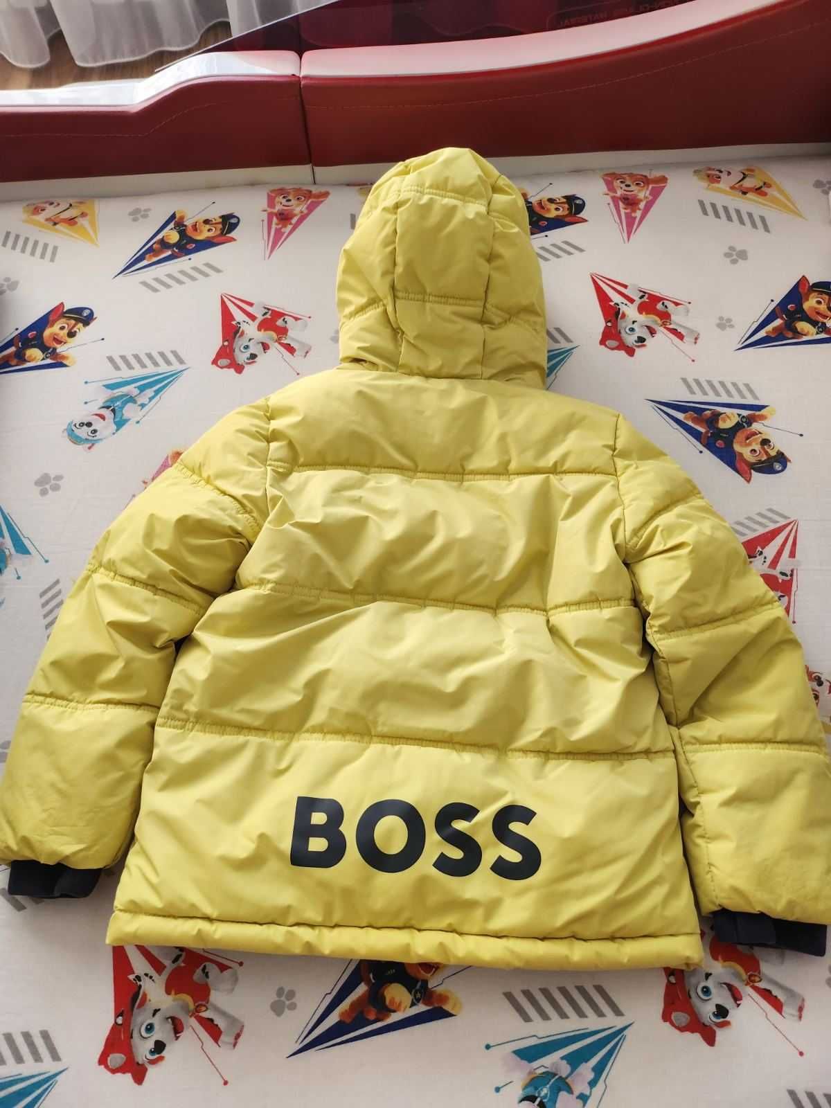 Детско яке BOSS  6г.