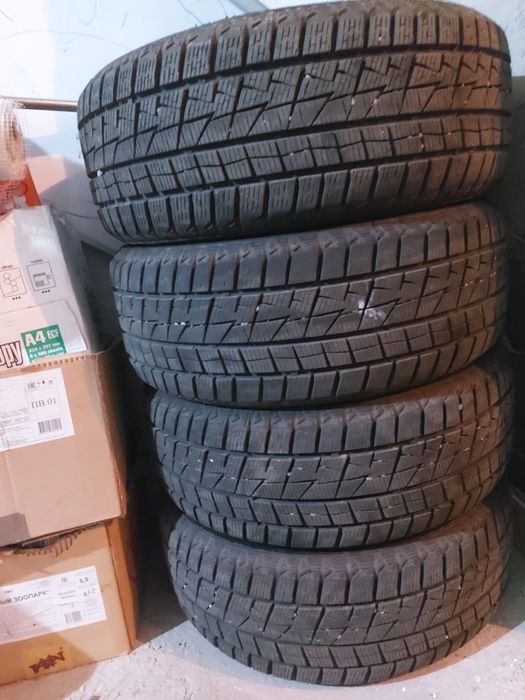 Продам комплект зимних шин б/у