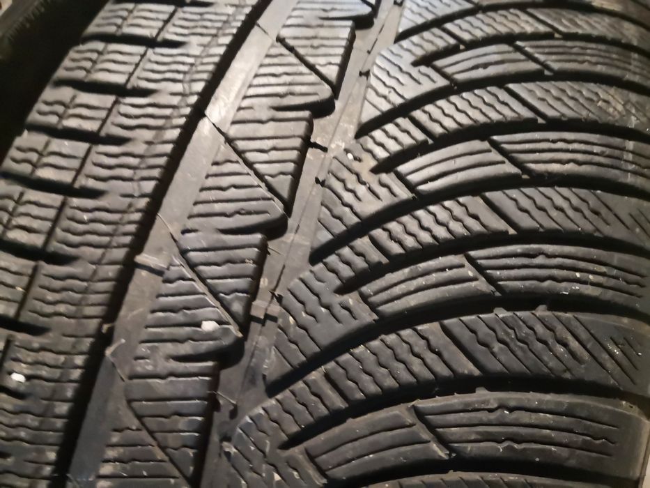 235 35 20 цола гуми Michelin dot 21