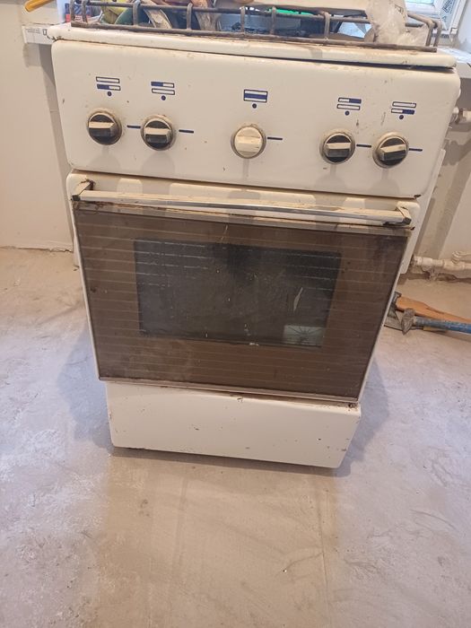 Газовая плита в отличном состоянии