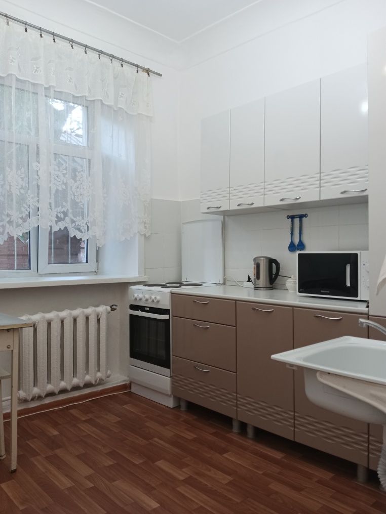 Продам 2 комнатную квартиру на Исиналиева 12