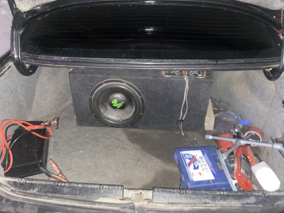 Сабвуфер Deaf Bonce