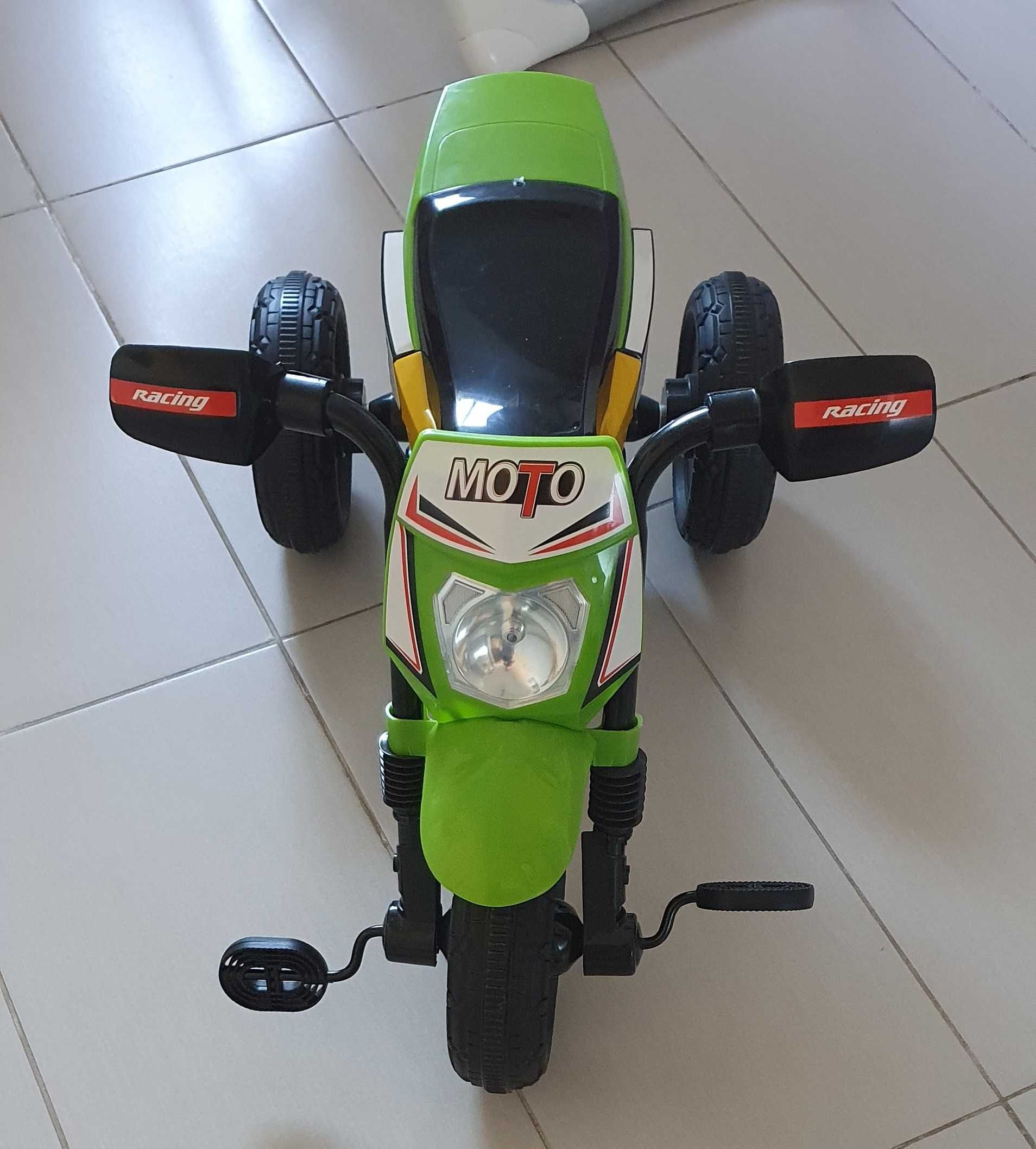 Tricicleta/Motocicleta pentru copii cu lumini si sunete