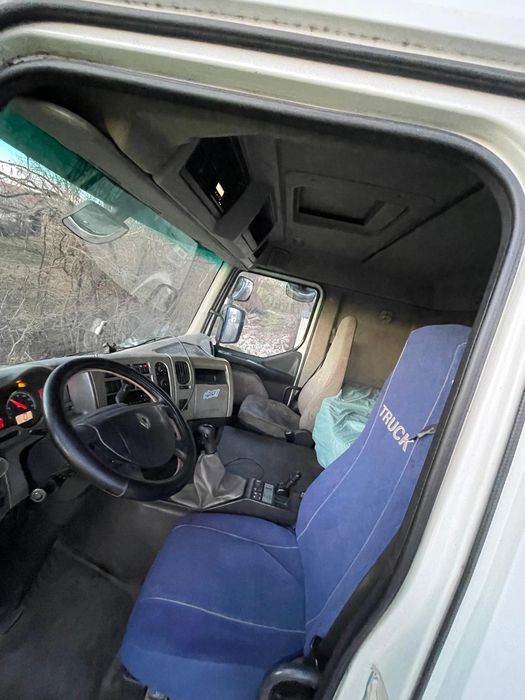 Camion Renault platforma