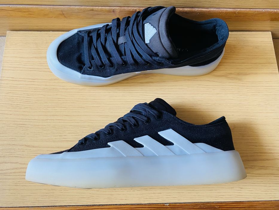 Adidas  ZNSORED   ,номер  44