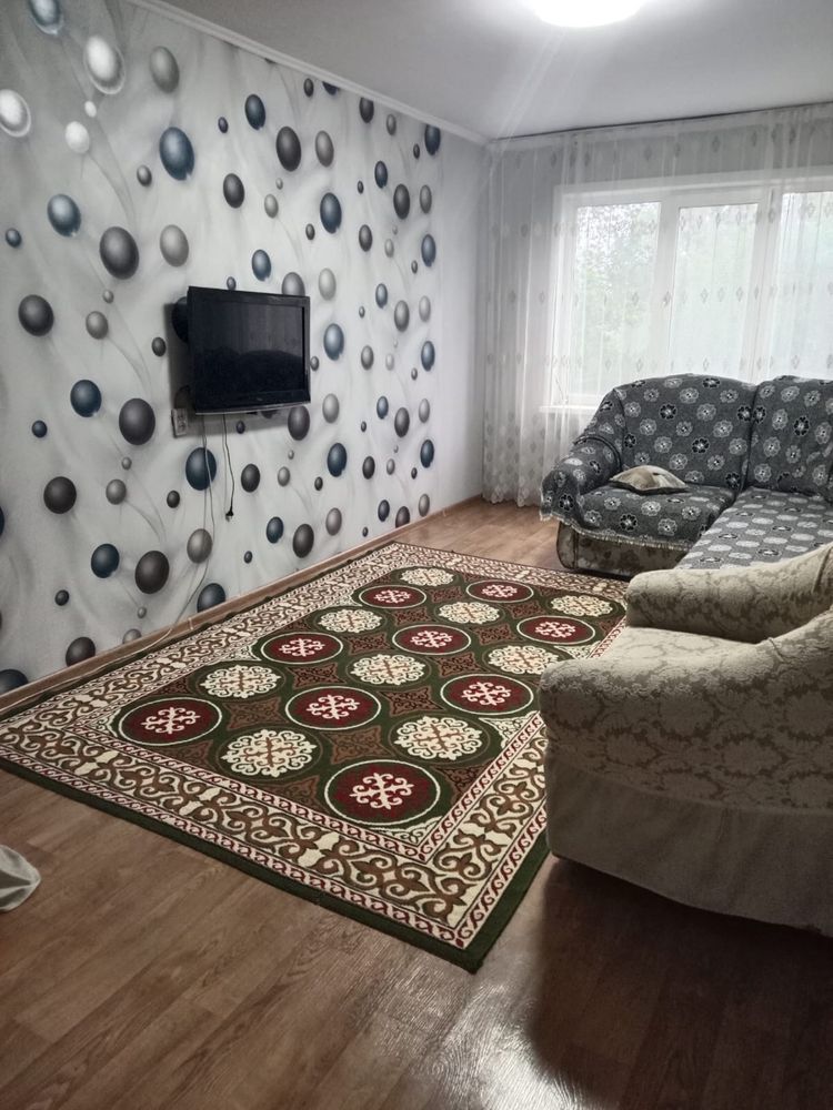 Сдам 2-х комнатную посуточно