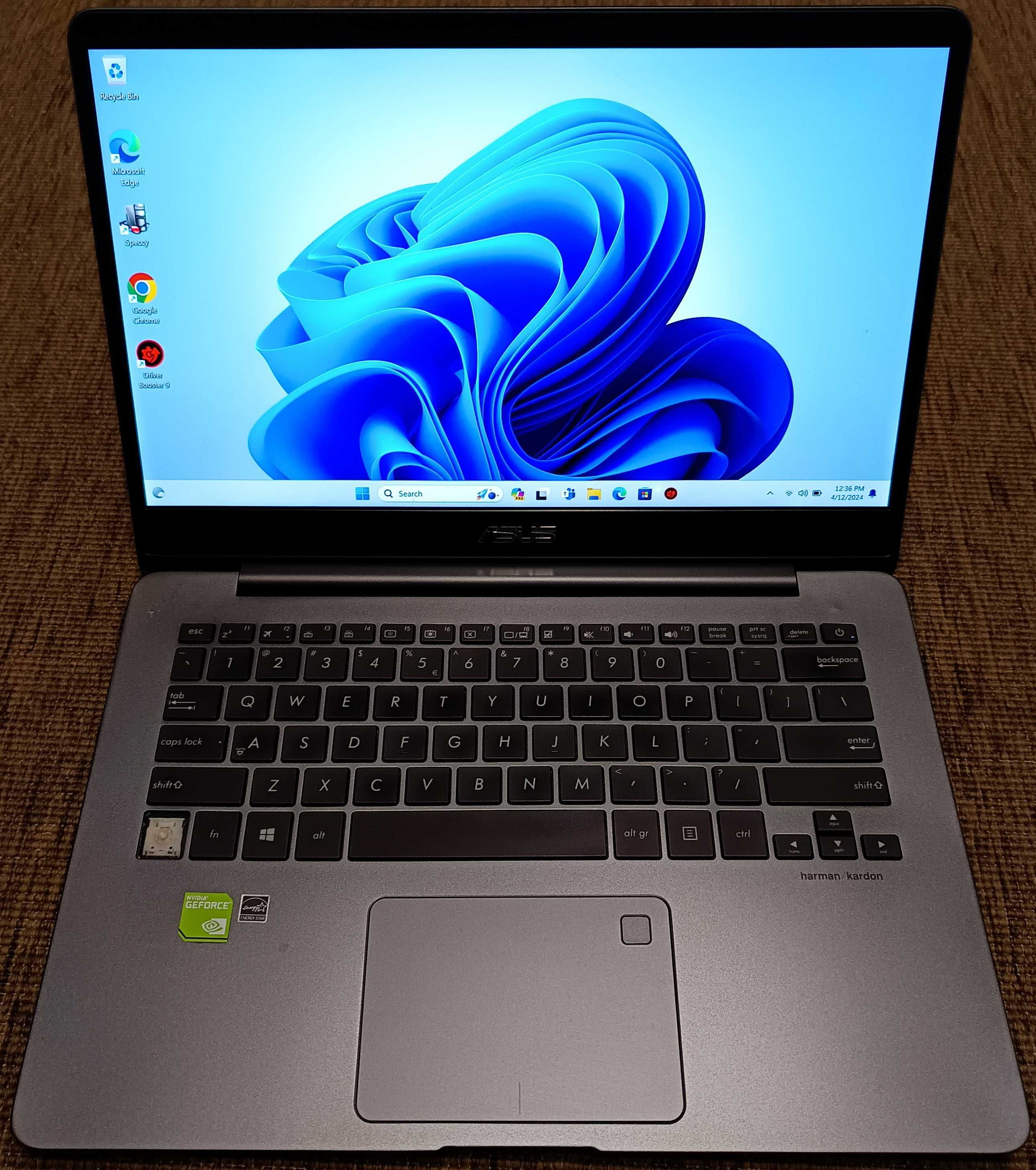 Laptop Asus Zenbook 14 I5 8250u SSD 256 Ram 8Gb 13''-- 34 Cm 8 ore