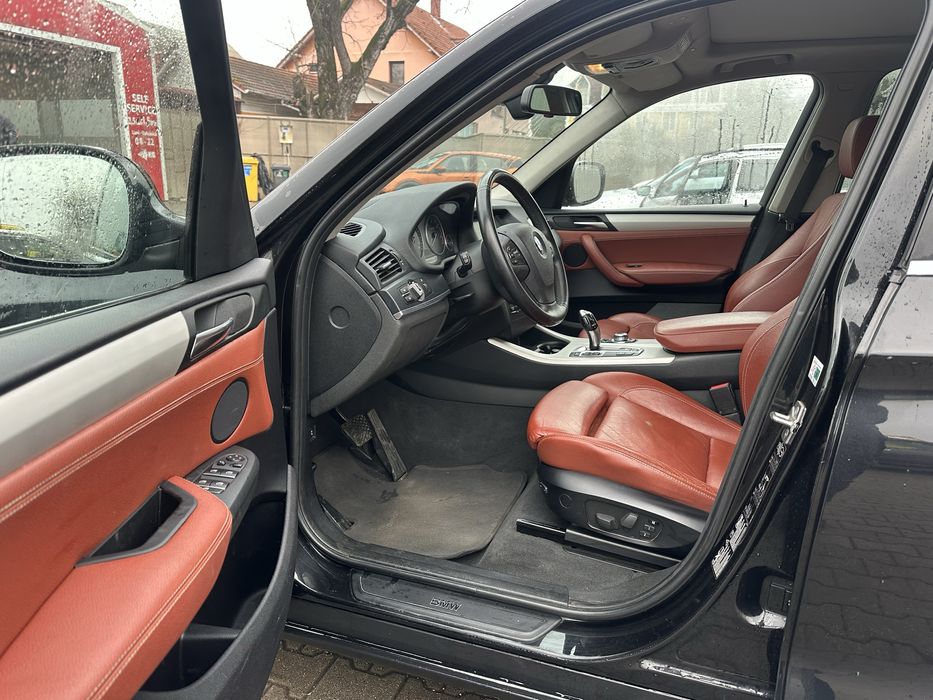 BMW X3 X-drive, Automat, Piele, Navi, Panoramic, Head up, Xenon