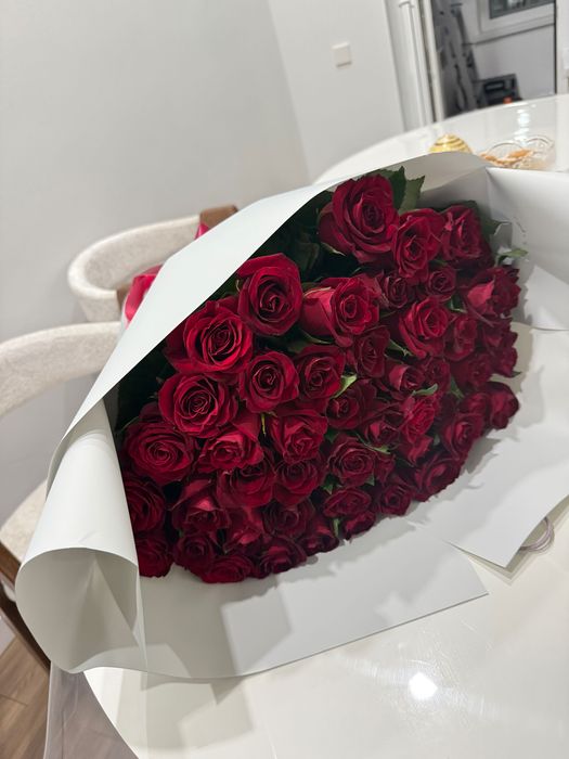 Букет роз 25 шт)