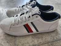 Vand tenisi Tommy h