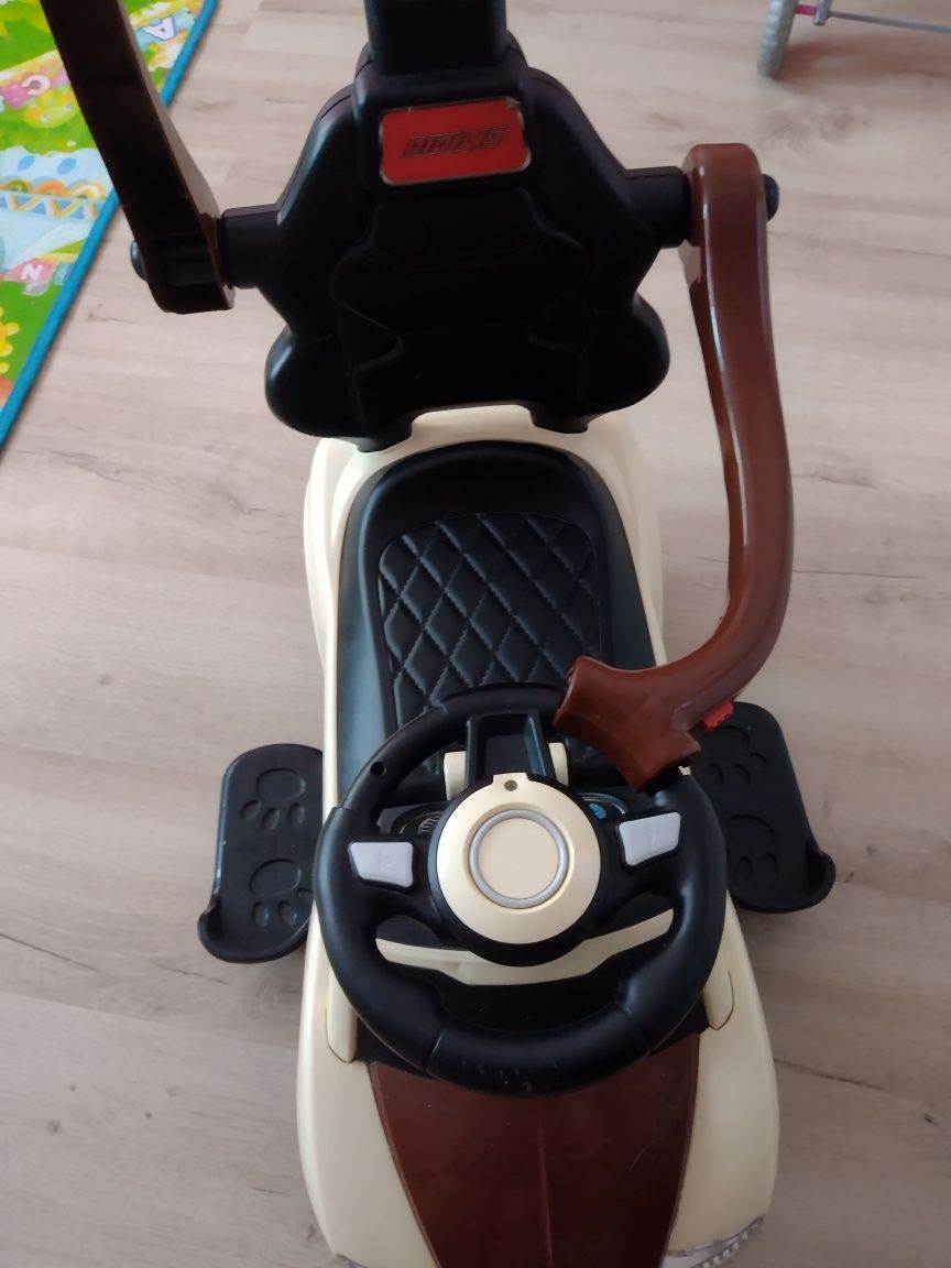 Ride-on  детска кола за бутане