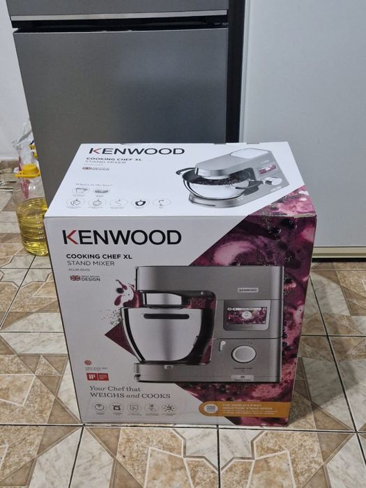 Kenwood комбайн в отличном состоянии.