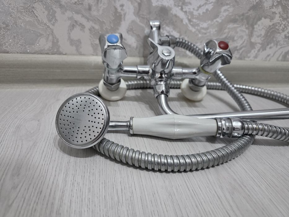 Смеситель Латунь для ванной СССР