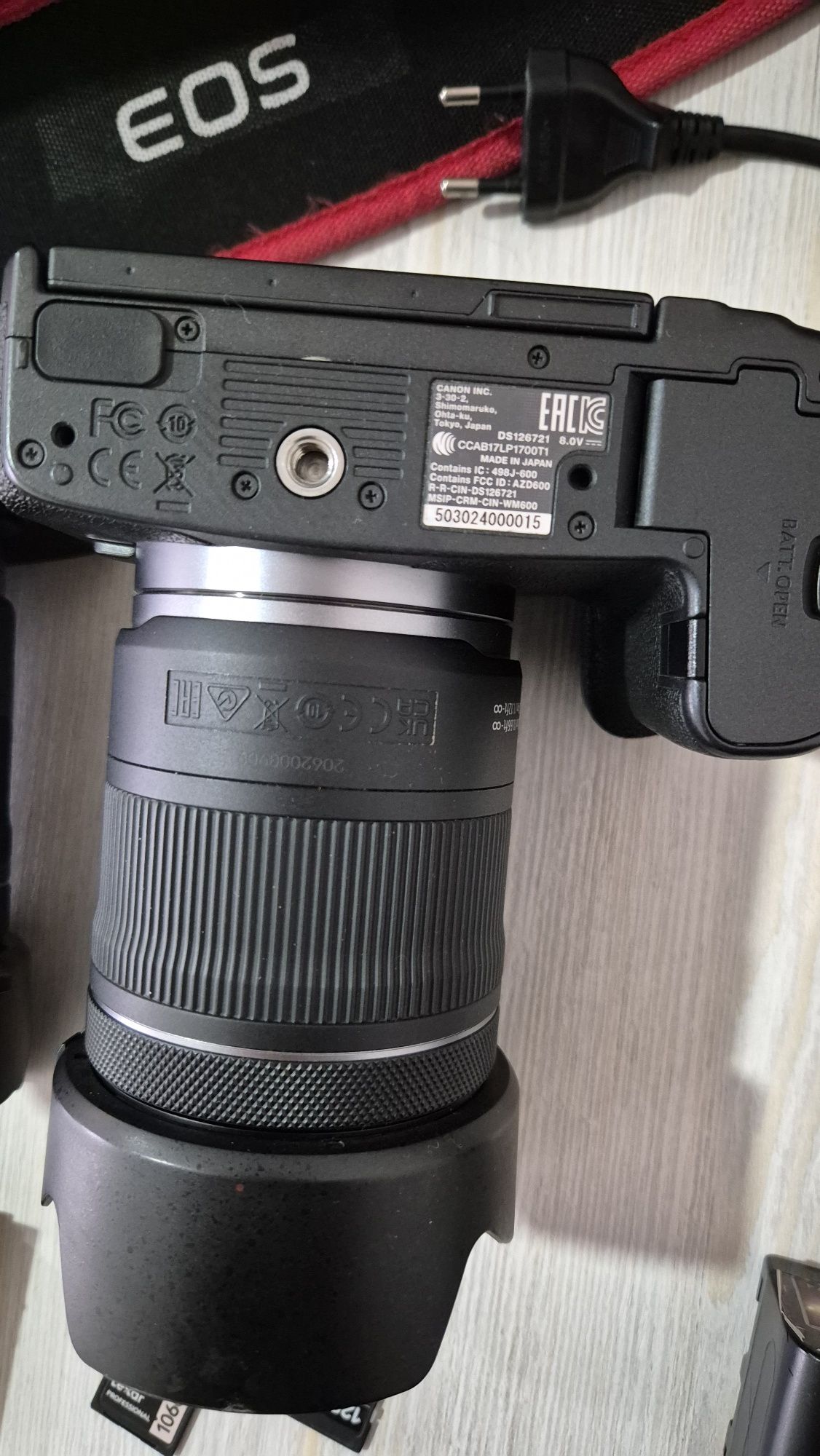 CANON EOS R фотоапарат сотилади