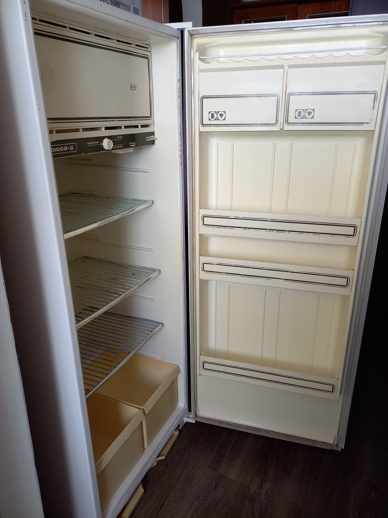 Холодильник Бирюса 40 000 тг
