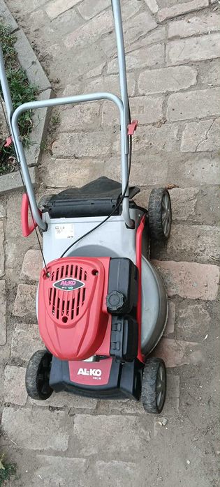 Mașină de tuns iarba AL-KO Pro 125 QSS – stare foarte bună