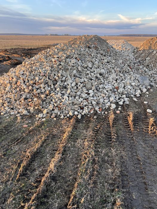 Vand Beton Concasat , Frezat de asfalt si PAMANT Negru