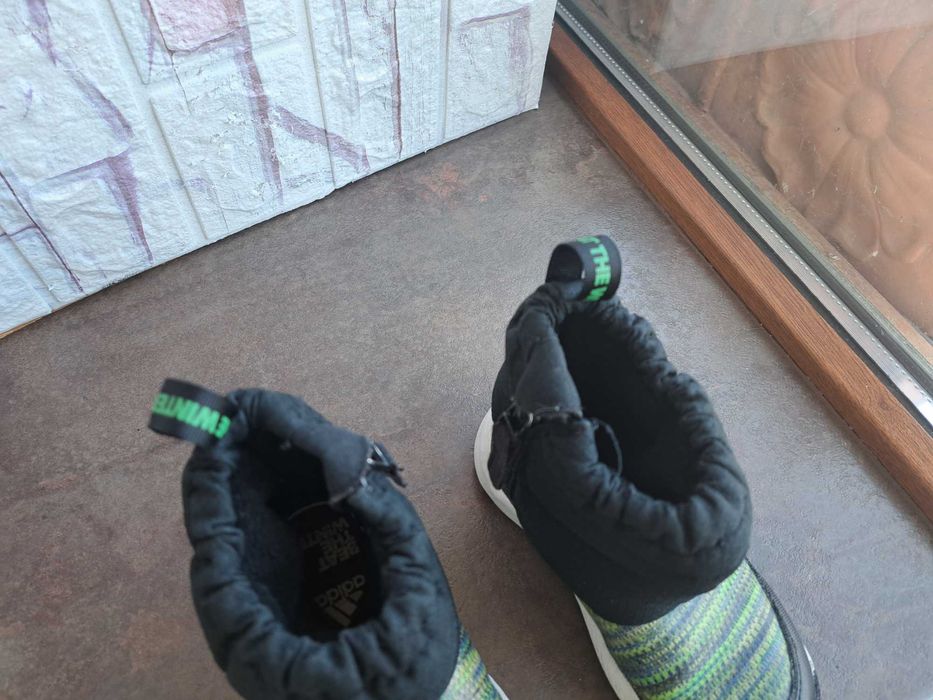 детски ботуши,зимни обувки,боти,апрески,Adidas номер23,5 за момче,адид