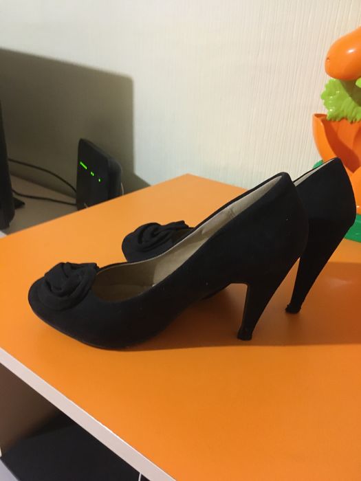 Официални велурени обувки