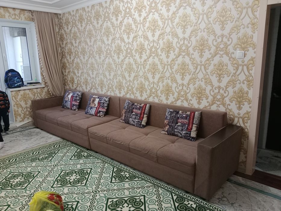 Жағдайы жаксы диван