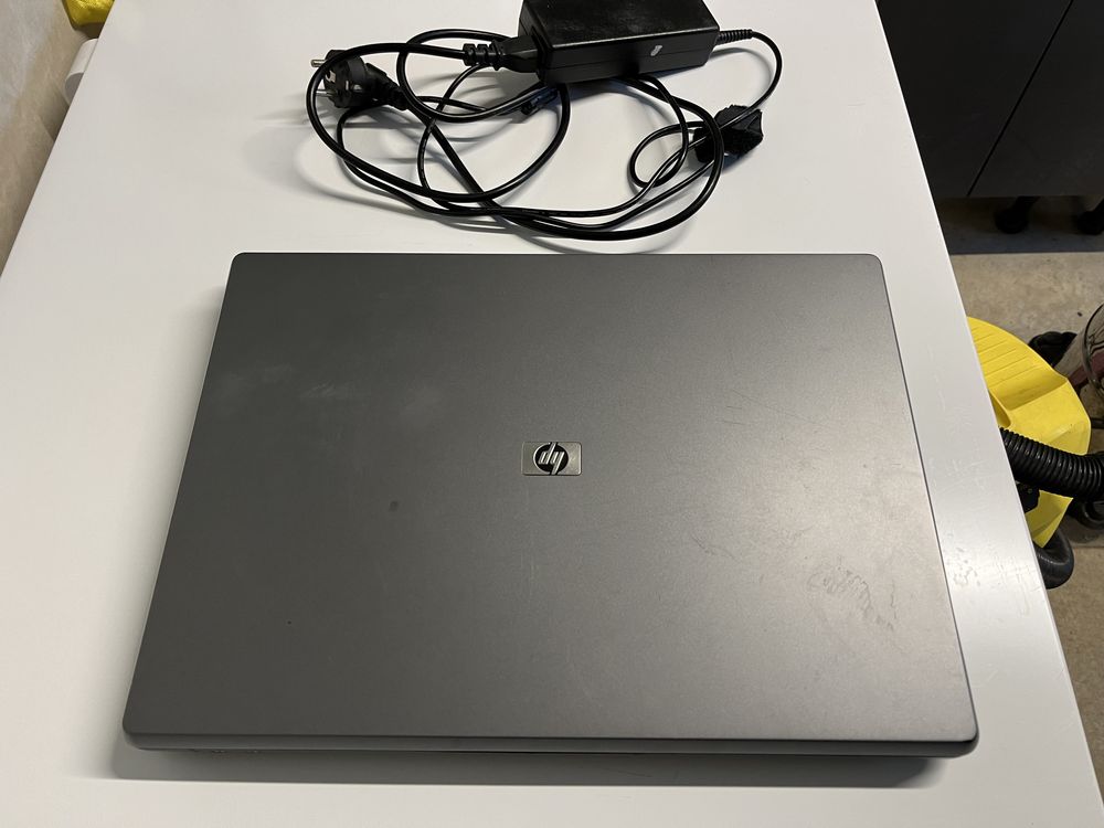 Laptop / лаптоп HP 530