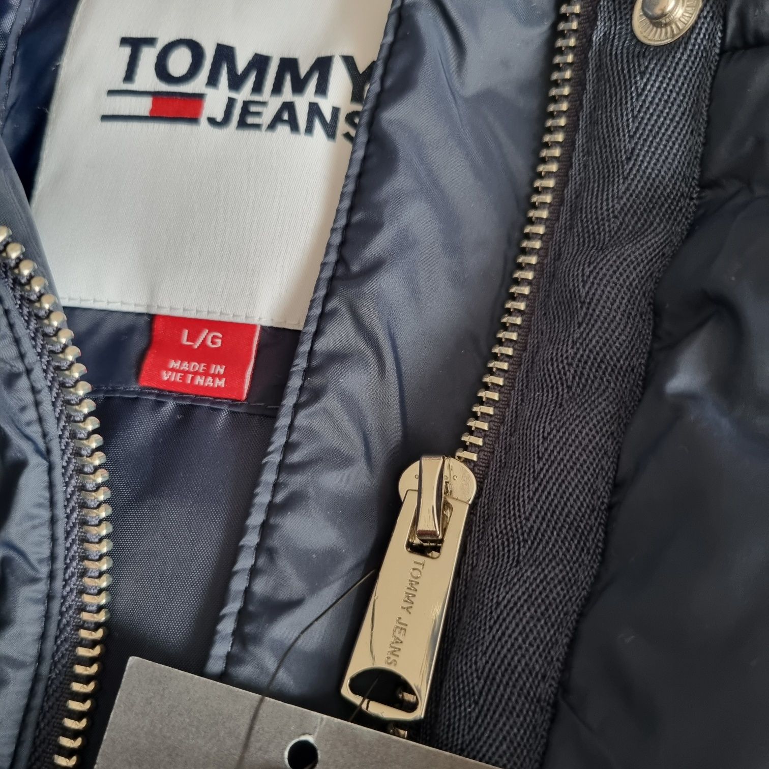 Яке и елек 2в1 Tommy Jeans размер L, ново с етикет