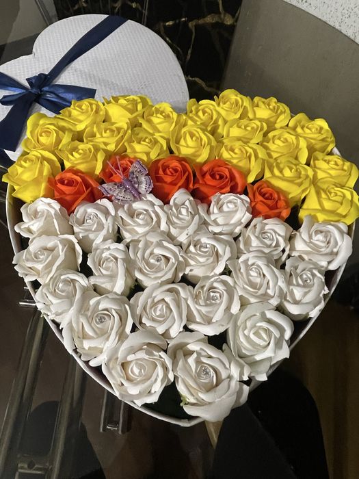 Buchet de flori din sapun , primit cadou de 2 zile