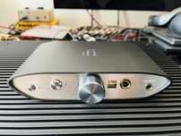 iFi Zen DAC V2 - усилвател за слушалки, като нов