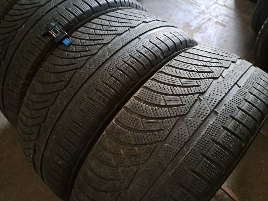 2 anvelope 235/55 R18 Michelin