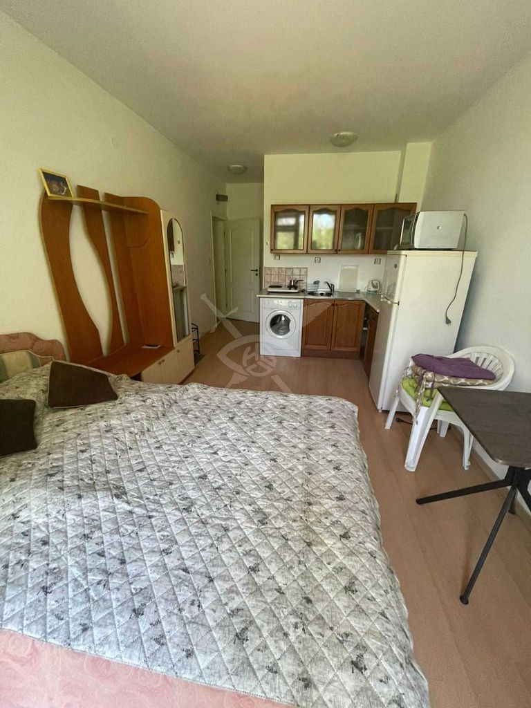 Продава се Едностаен апартамент в к.к. Слънчев бряг - 31 кв.м за 1130 €/кв.м - Снимка #2