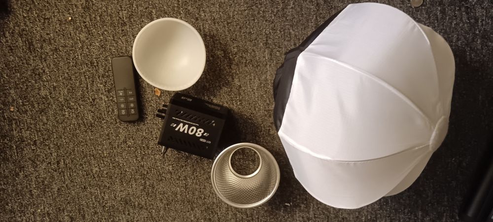 Lampa foto/video 80w  +telecomanda+softbox+reflector+difuzie