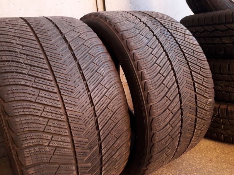 Anvelope Second iarna 295-30-R20