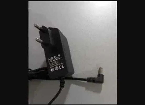 - На электронные весы ~> Адаптер, блок питания, зарядка