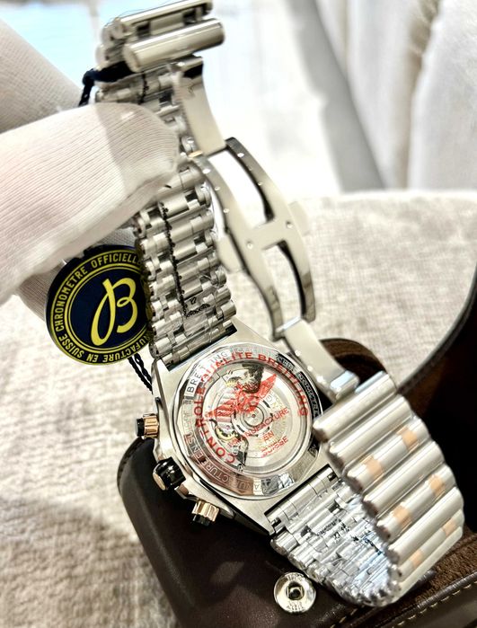 Breitling Chronomat B01 двуцветен