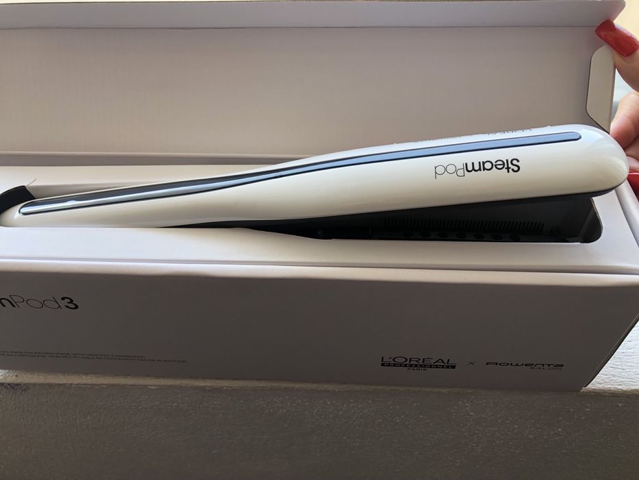 L’Oréal Professionnel 
Steampod 3Steampod 3
преса за коса на пара За к