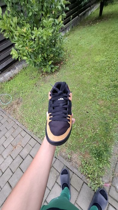 Adidas Five Ten (marimea 42)