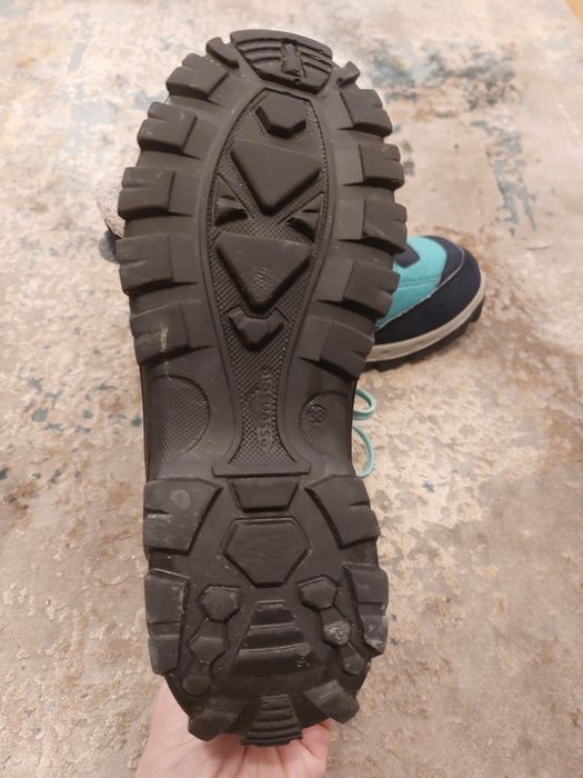 Cizme Quechua impermeabile mărime 38.