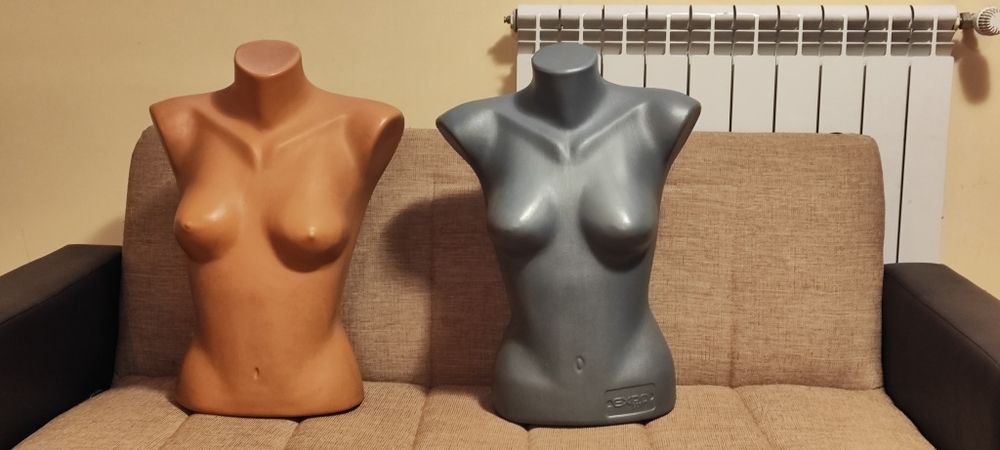 Бюстове за дрехи