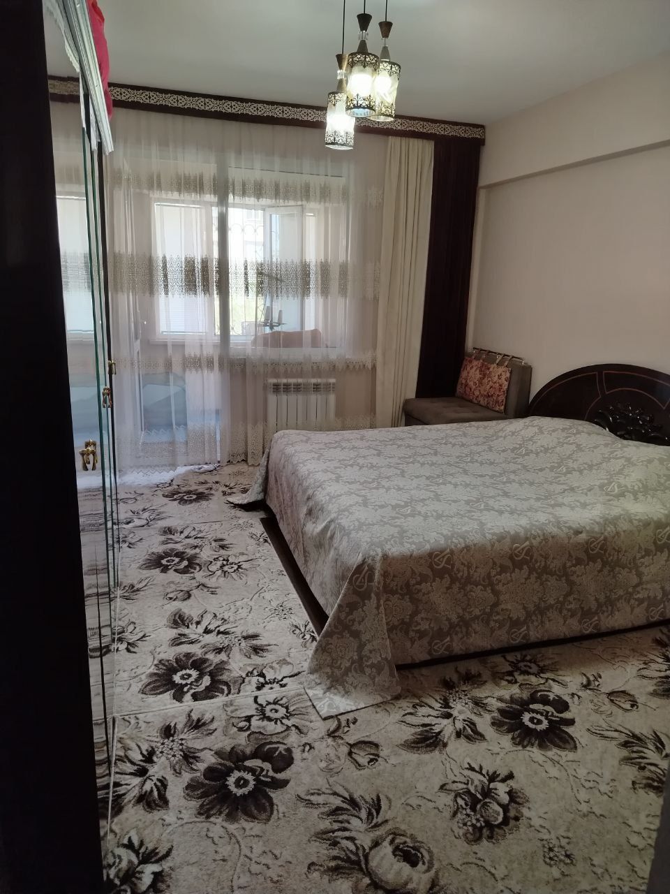 Срочно продается квартира 3/2/7 ориентир Самарканд Дарвоза Зах махалля