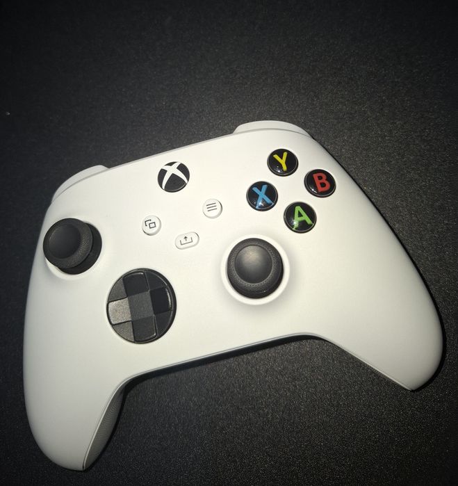 Se vinde Xbox Series S