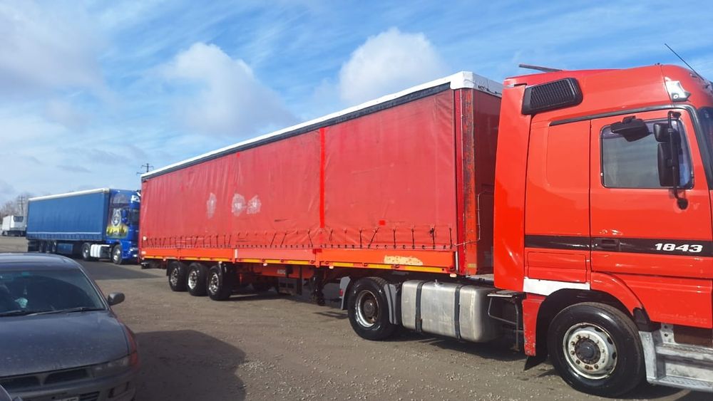 Продам мерседес актрос