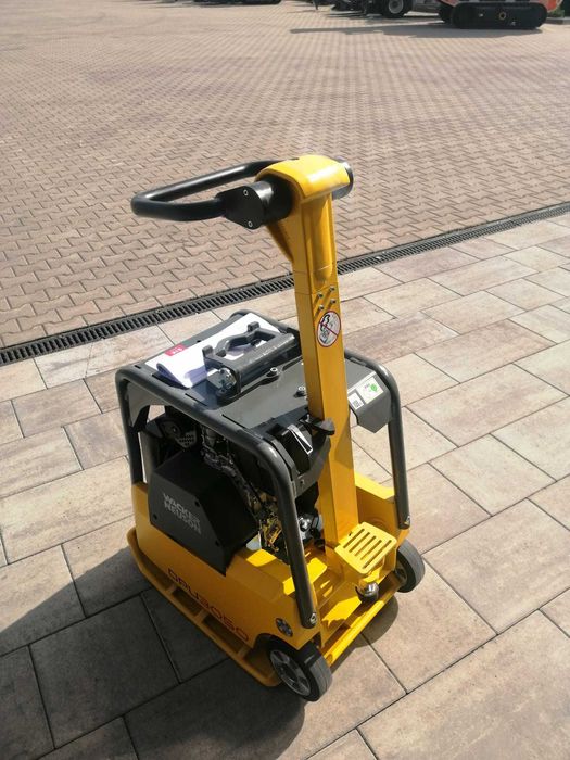 Placa vibratoare/compactoare dizel Wacker Neuson DPU3050H