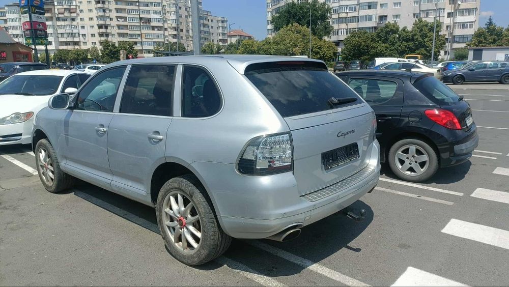 Vând Porsche Cayenne Benzina.3.2v6 Fab 2006 Adus Olanda Contact defect