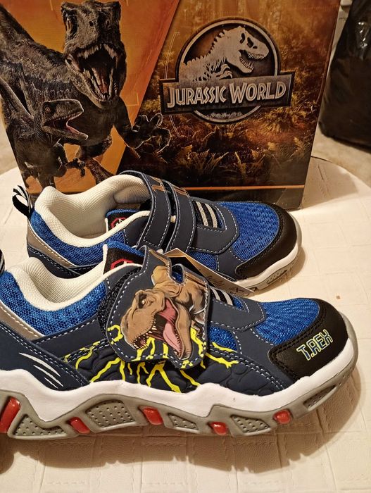 Snekers Jurassic World nr.31