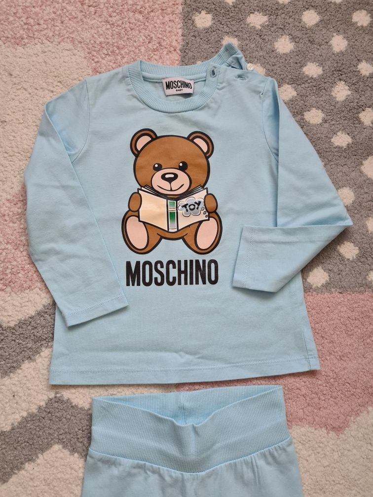 Set Moschino mărime 12-18 luni