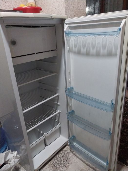 Холодильник Бирюса Бу